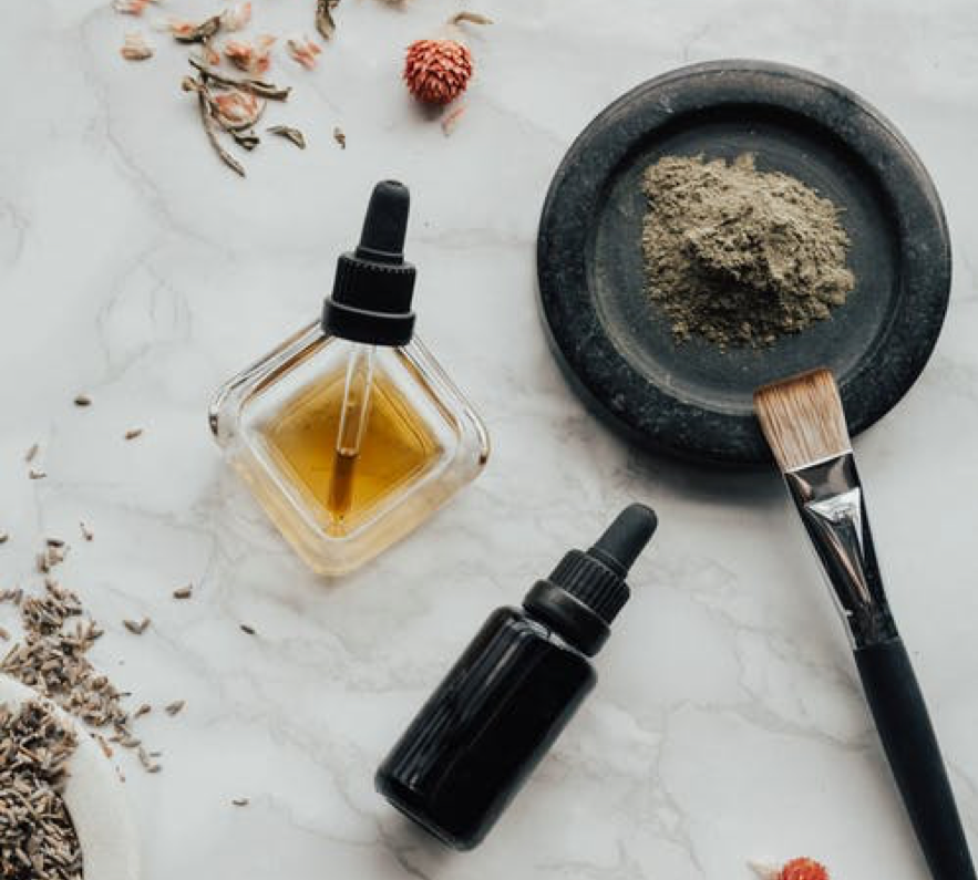 Henna polvo y aceites